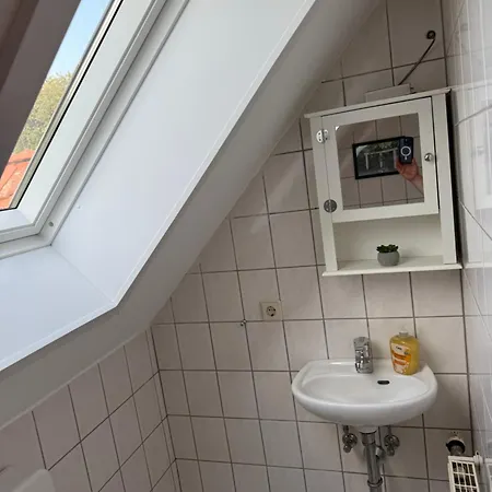 Stadt-domizil Fuer 6 Pers Mit Parkplatz דירה *