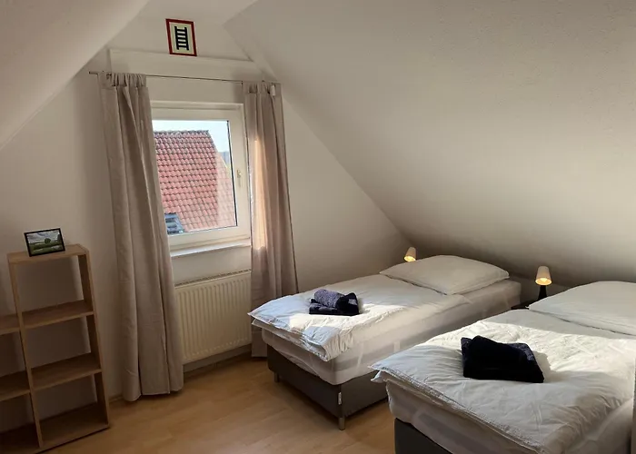 Stadt-domizil Fuer 6 Pers Mit Parkplatz Apartamento